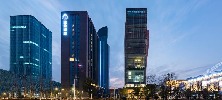 嘉兴南湖世贸中心亚朵酒店图片