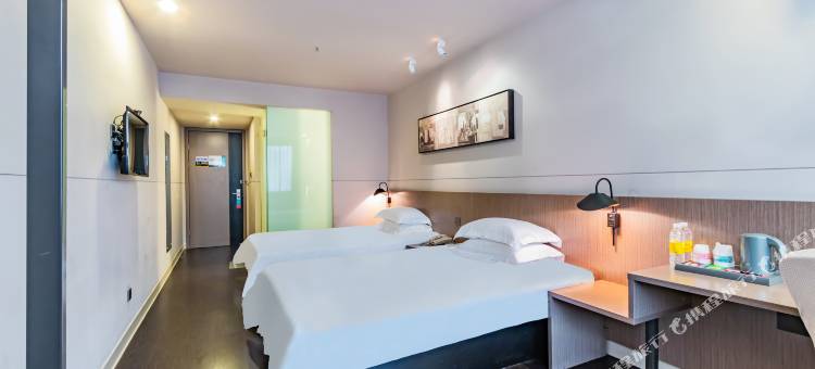 锦江之星品尚(杭州滨江大学城浦沿地铁站酒店)图片