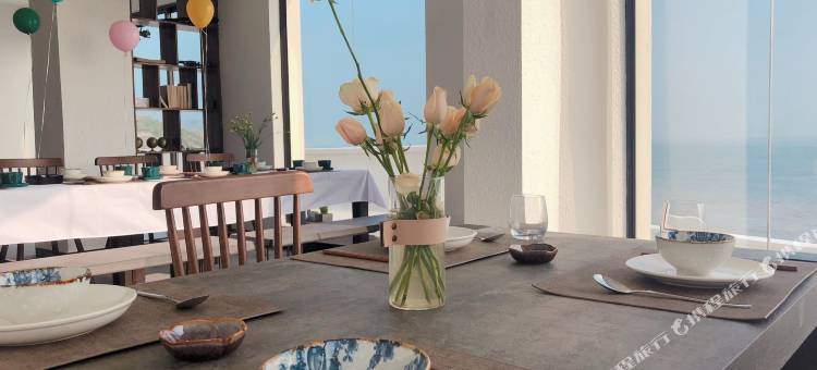 东极岛繁尘悬崖海景民宿图片