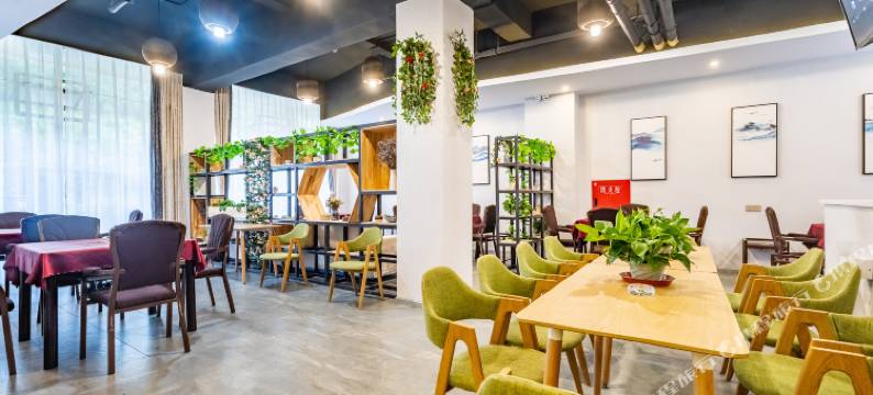 洪雅七里坪青吟栖居民宿(零公里店)图片