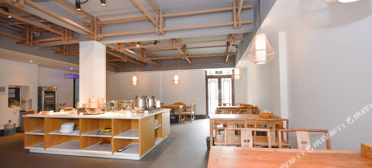 璞华天筑酒店(开封清明上河园店)图片