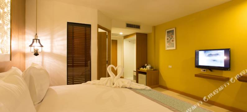 普吉岛阿西诺布奇特酒店(Ansino Bukit Hotel Phuket)图片