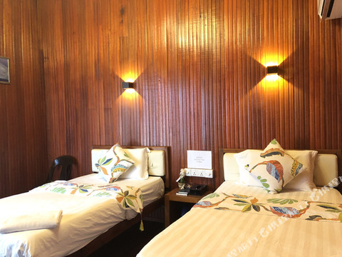 仙本那绿野仙踪度假村(中文客服+固定班车往返镇子&码头)