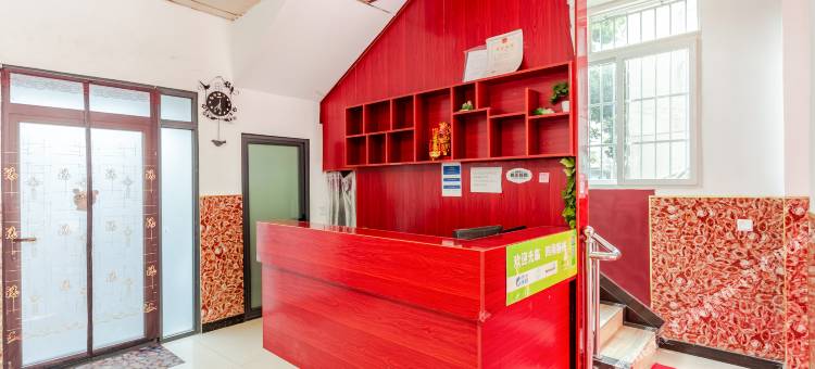 OYO成都四海客栈图片