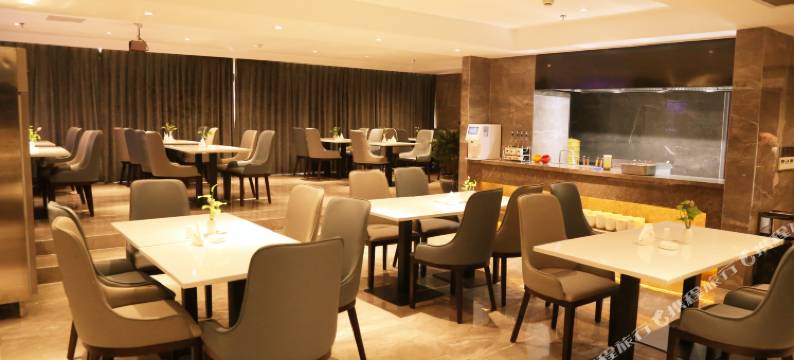 瑞丽时尚酒店(南通家纺城华融和生店)图片