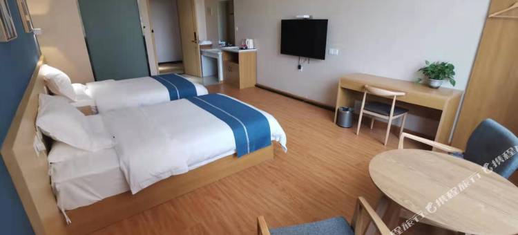 甘泉美龙酒店图片