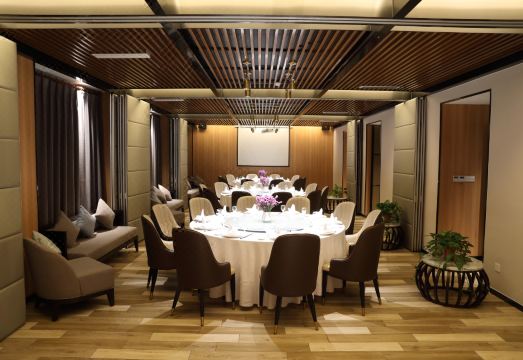 Lin'an SSAW Boutique Hotel Hotel Overview