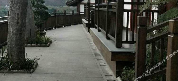 习水春阳岗客栈图片