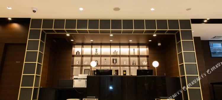 大阪心斋桥昆特萨酒店 Comic&Books(Quintessa Hotel Osaka Shinsaibashi Comic&Books)图片