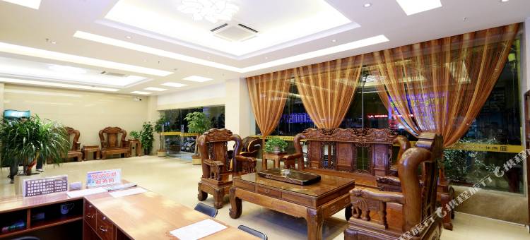 熙林格尔酒店(东兴国门景区口岸店)图片