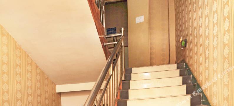 OYO兴义楷俊酒店图片