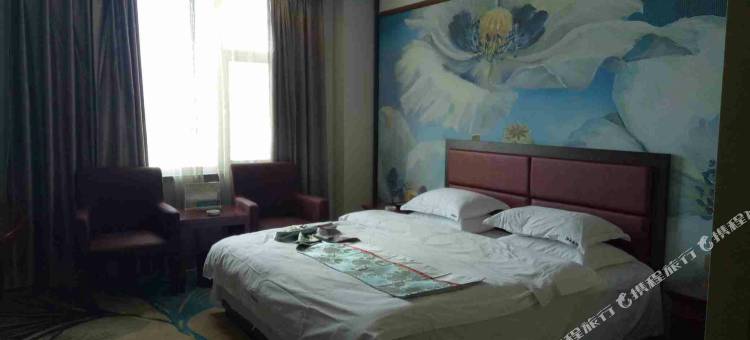 隆鑫睿柏·云酒店(北票建设路店)图片