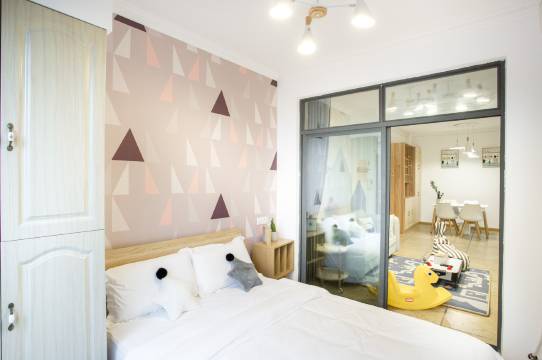 重庆有家民宿南坪3店(视听享乐分店)