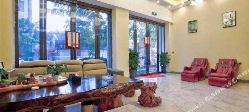 洱源水城之恋温泉主题酒店图片