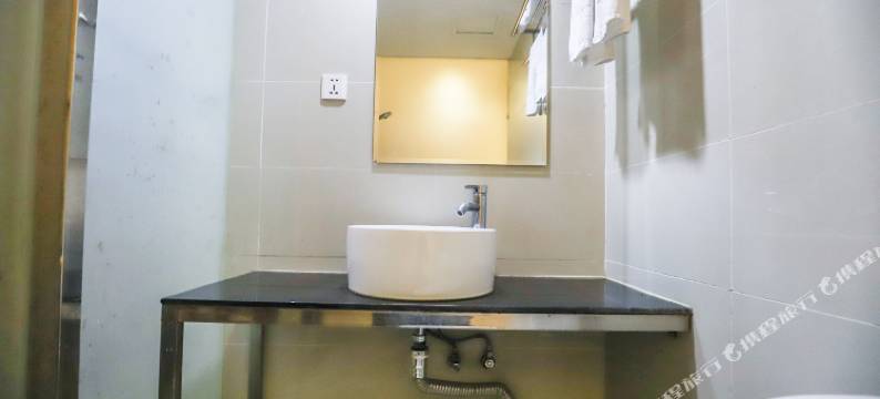 合肥新天龙宾馆(大东门地铁站店)图片