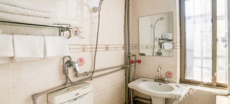 楚雄鑫都宾馆图片