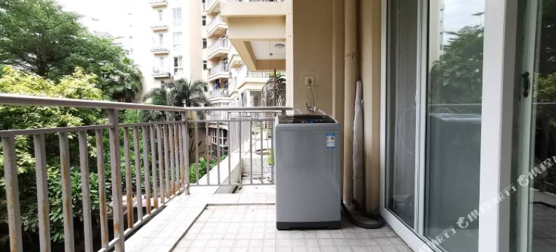 三亚近海高端公寓(金鸡岭村一巷分店)图片