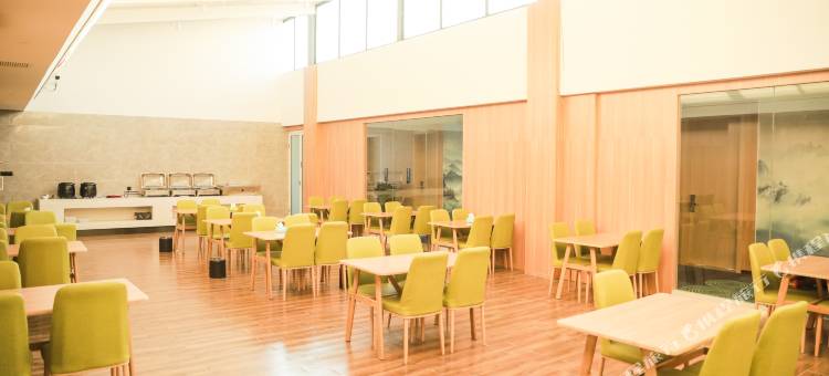 方圆酒店(南阳卧龙岗师院店)图片