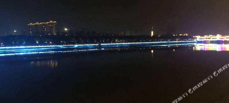 广汉忆宿智能酒店图片