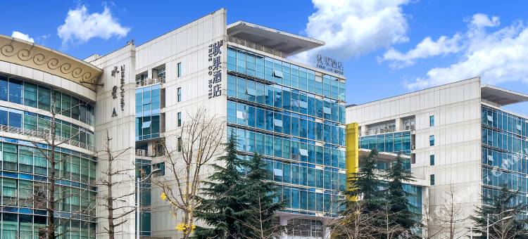 秋果酒店(重庆两江幸福广场光电园轻轨站店)图片