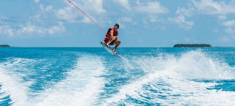 微拉瓦鲁悦椿度假村(Angsana Velavaru)图片