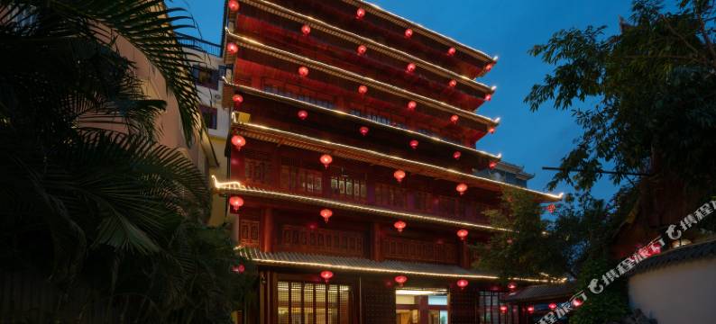 景洪王府温泉酒店图片