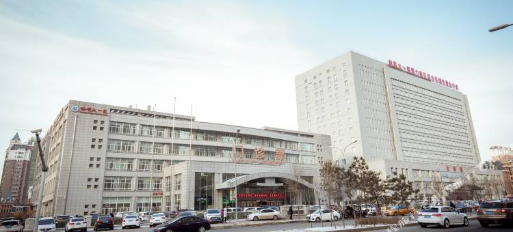 素柏·云酒店(哈尔滨西站群力第五大道店)图片