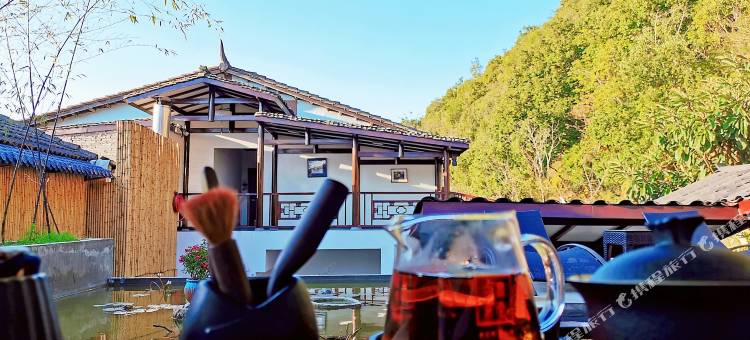 兴义印峰客栈(万峰林景区八卦田店)图片