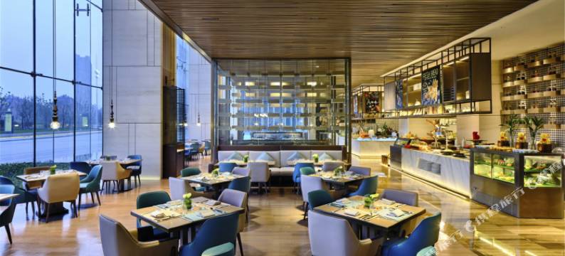 南昌国际博览城绿地铂瑞酒店图片