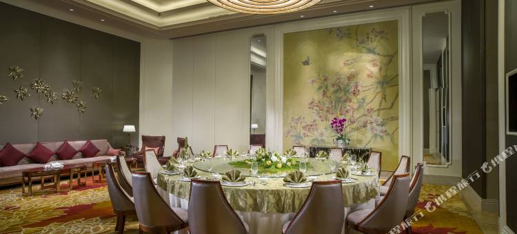 西宁新华联索菲特大酒店图片