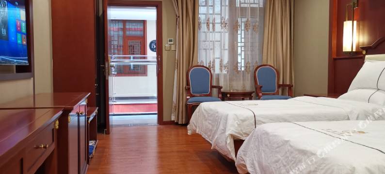 寻甸归厚酒店图片