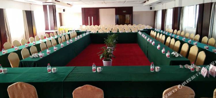 新昌鹤群大酒店图片