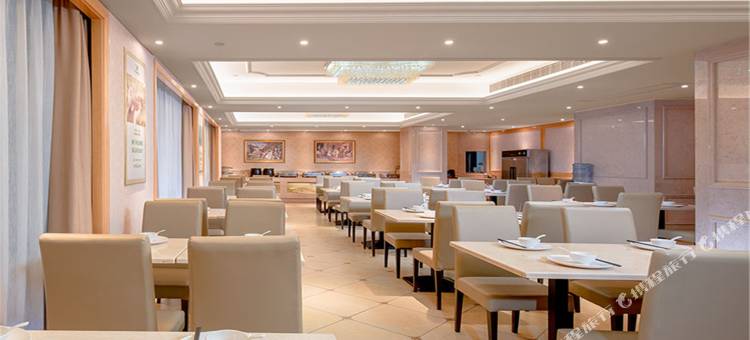 维也纳国际酒店(南宁金湖广场埌西地铁站店)图片