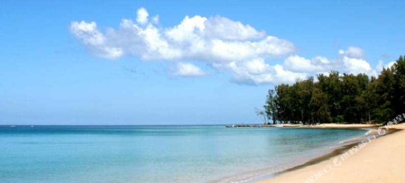 普吉岛机场海滩酒店(Airport Beach Hotel Phuket)图片