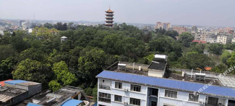 豪泰酒店(东兴国门景区口岸店)图片