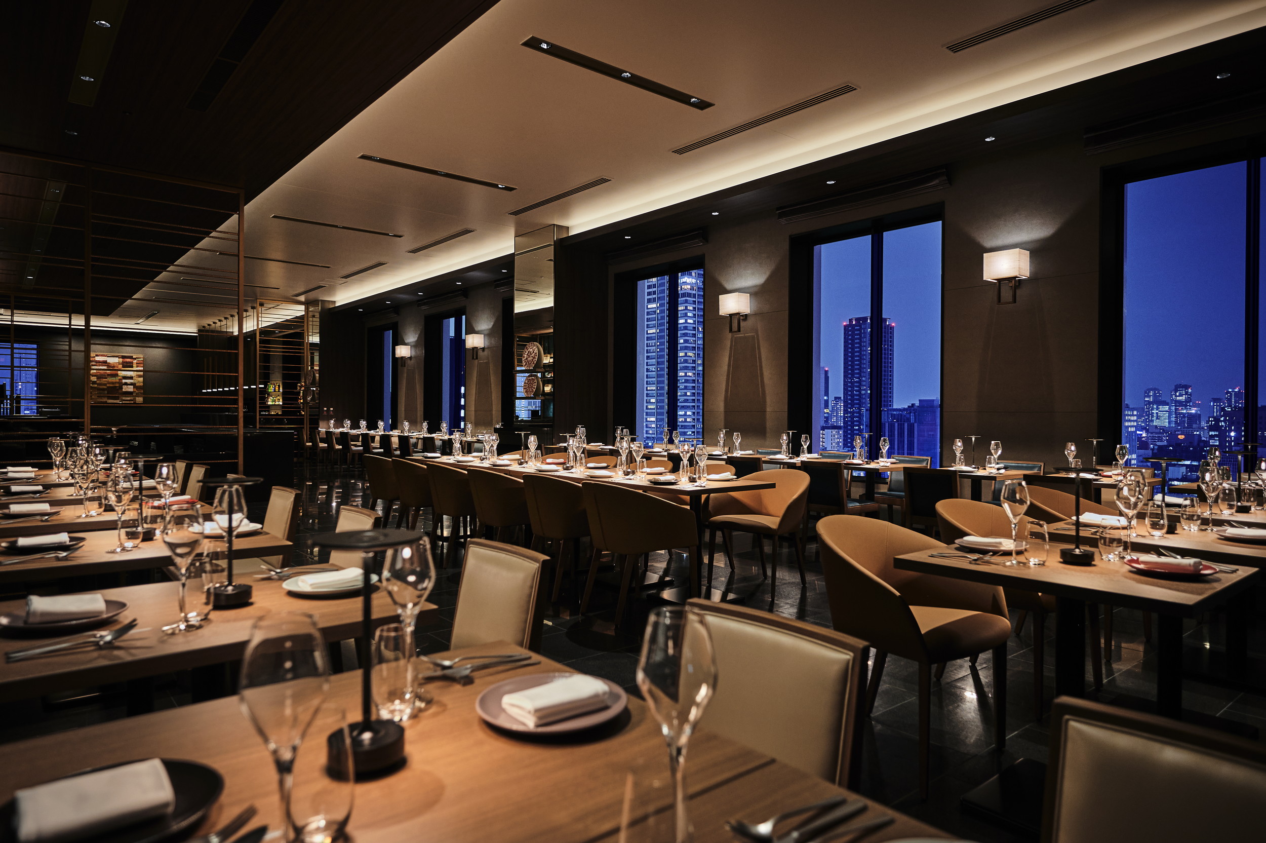 The Royal Park Hotel Iconic Osaka Midosuji Hotel Overview