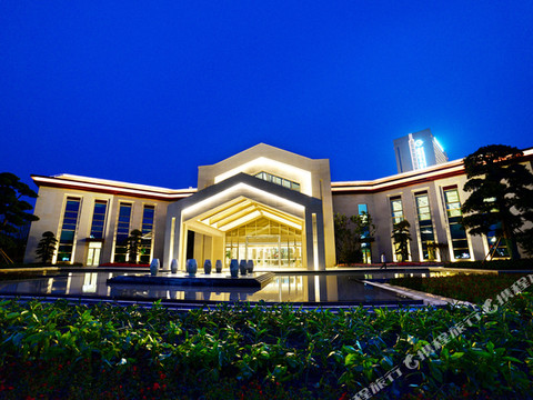 遵义格兰云天国际酒店(吾悦广场店)