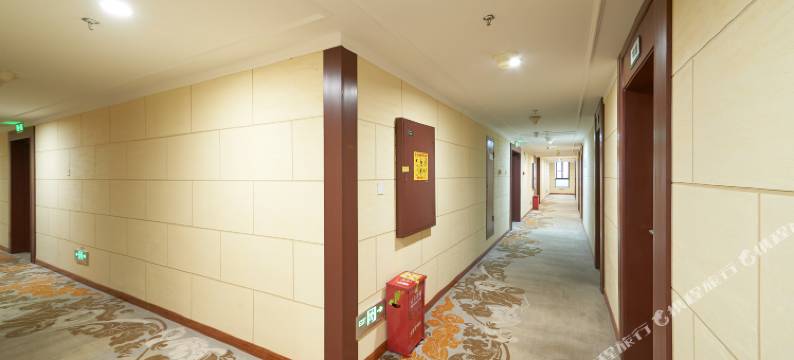 柏城大酒店(麓谷国际工业园长丰地铁站店)图片