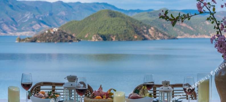 千川•泸沽湖花楼恋歌私汤别墅图片