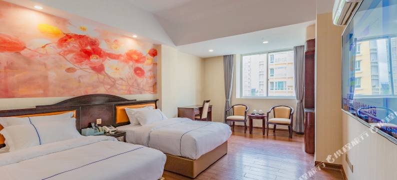 广飞影视主题酒店(阳江百利广场店)图片