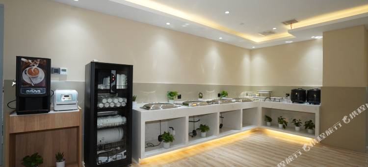 格林豪泰智选酒店(六安市车管所金太阳汽车城店)图片