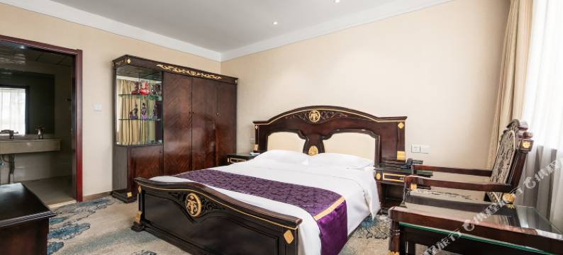 坤逸精品酒店(天水龙园高铁南站店)图片