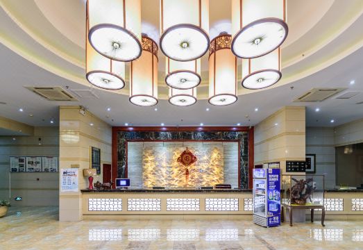 优诚酒店（百色高铁站店）外景图