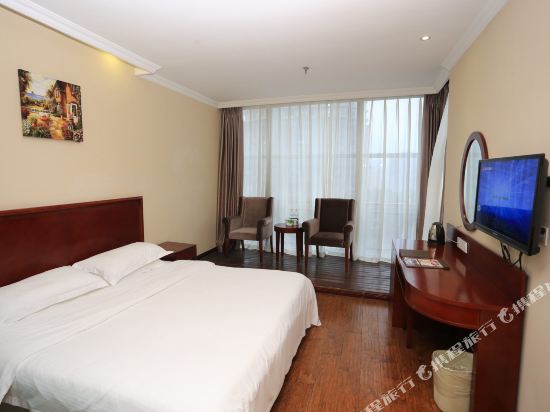 亿超眼镜(重庆爱成实体店)