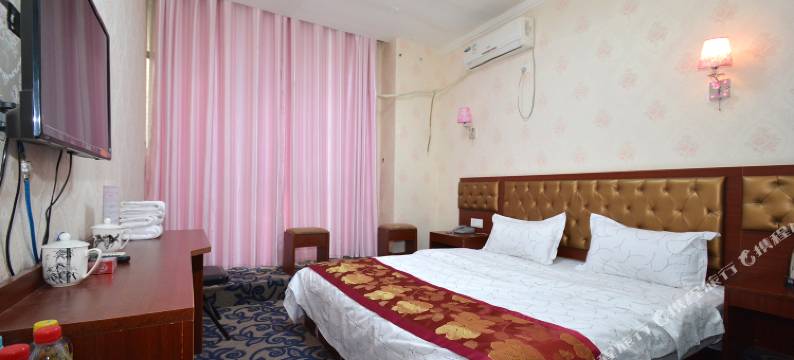 郑州亿隆时尚宾馆(秦岭路地铁站店)图片