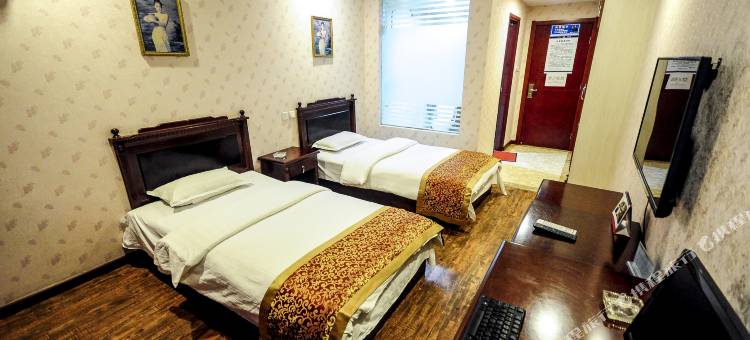 青龙泰和宾馆图片