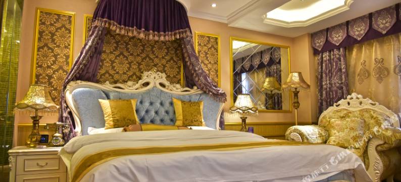 缘爱主题酒店(合肥三孝口老报馆店)图片