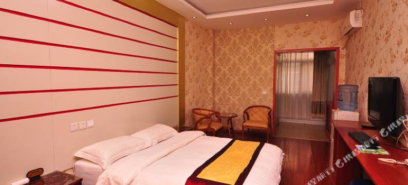 禹城市中商务宾馆图片