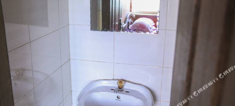 大连家丰旅店图片