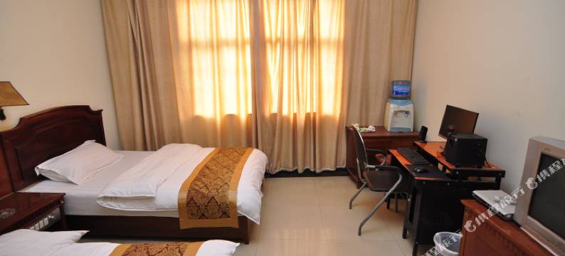 弥勒平安宾馆图片